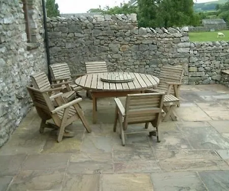 Knott View Barn * Kendal